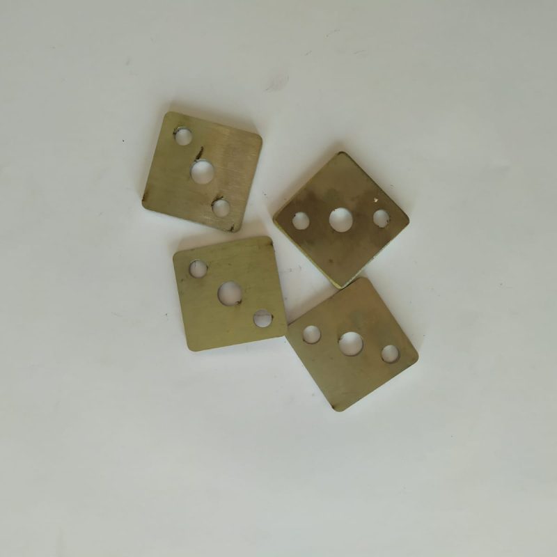 FLANGE QUADRADA 3/8"DIÂMETRO EXTERNO 38MM