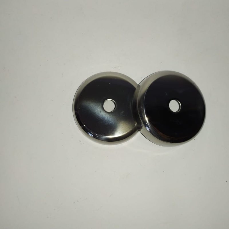 CANOPLA ABAULADA FURO CENTRAL DE 3/8"  DIÂMETRO EXTERNO DE  60MM AÇO INOX 304  POLIDO EXPESSURA 0,6MM